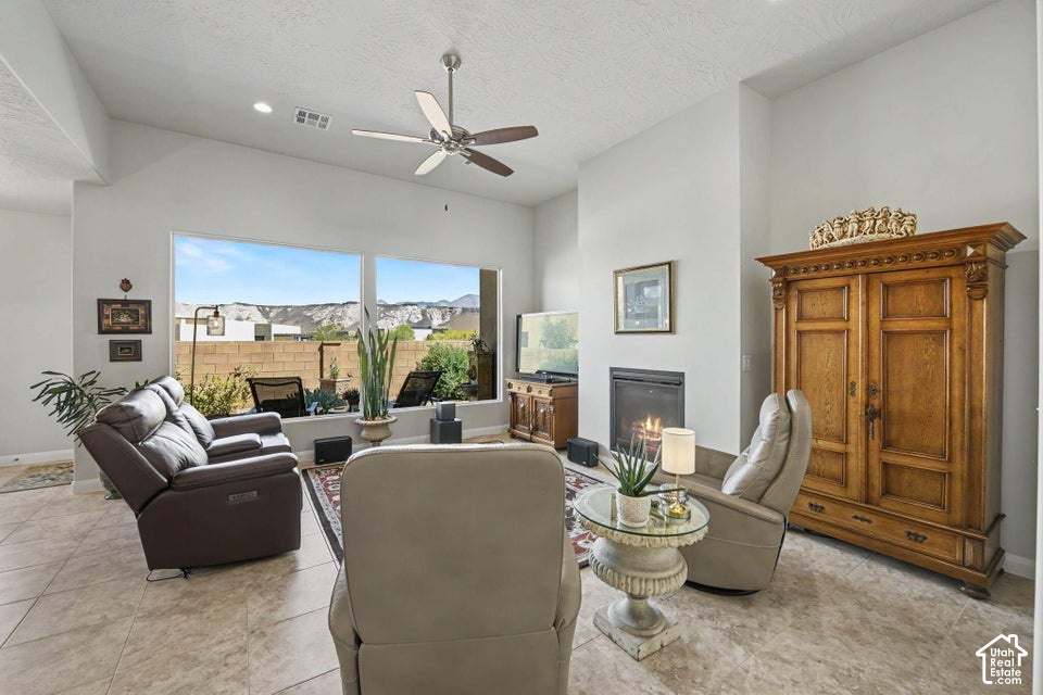 1492 W POCKET MESA DR photo 5