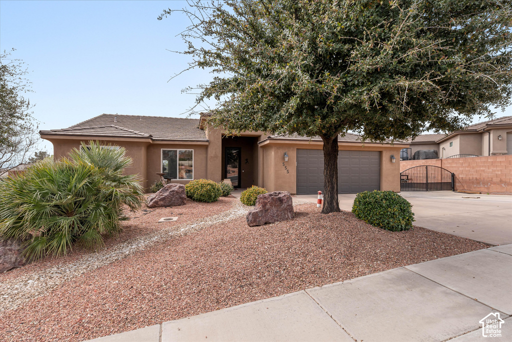 555 N TOREY LN photo 2