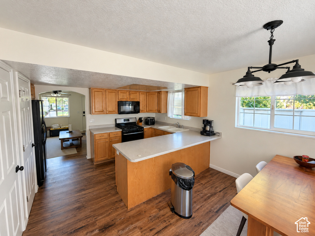 85 HAMPTON PL photo 4