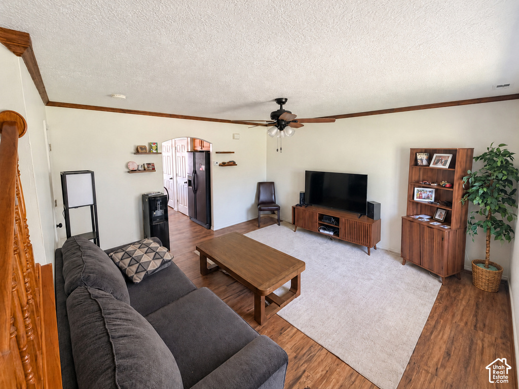 85 HAMPTON PL photo 2