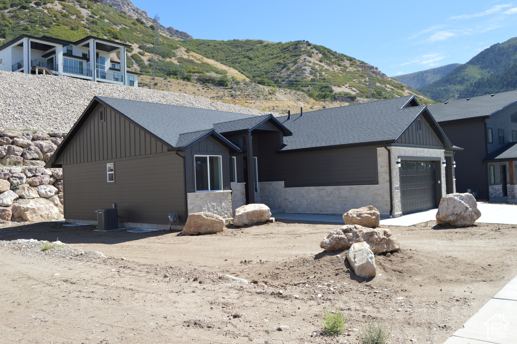 3038 N MOUNTAIN RD photo 2