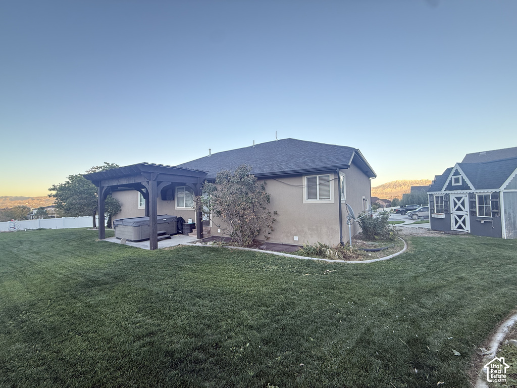 259 W COLUMBINE CIR photo 2