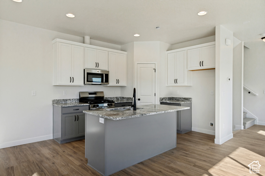 1136 W 1580 photo 3