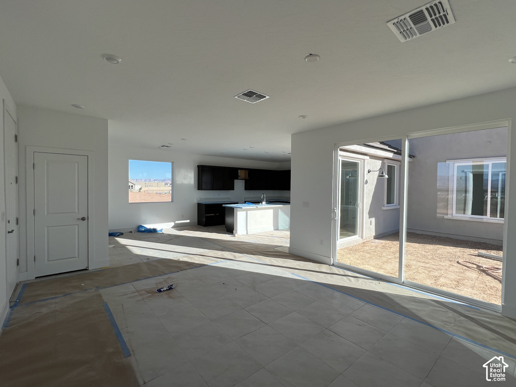 1198 W SANTOLINA LN photo 5