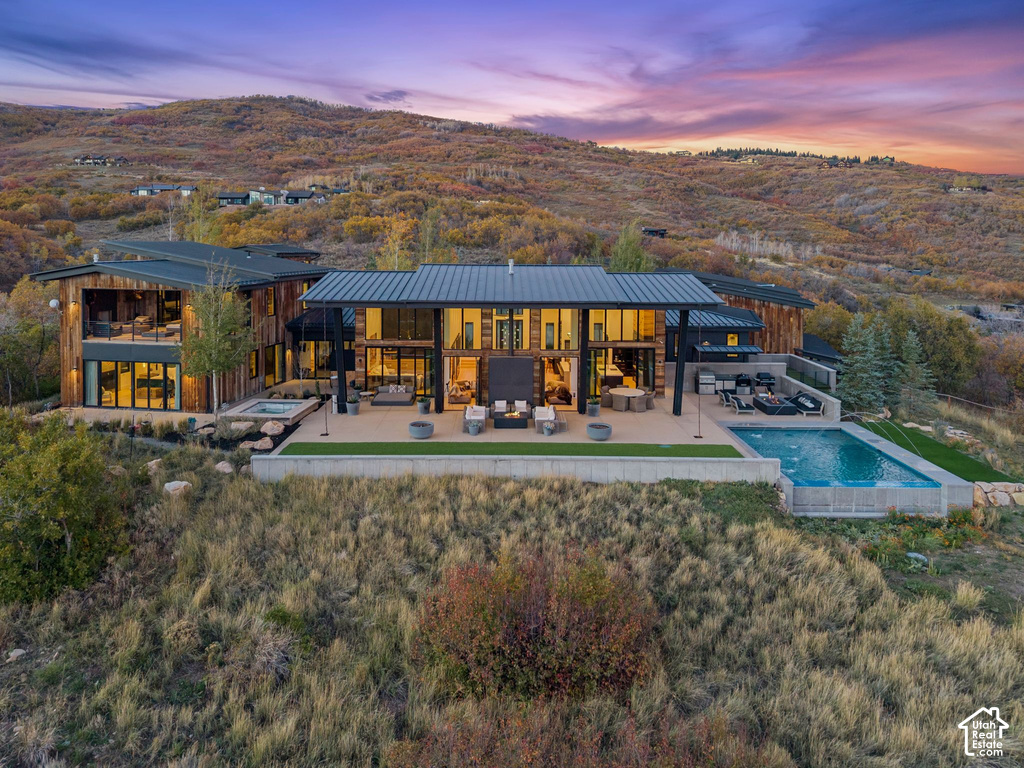 9270 MOUNTAIN BLUEBIRD LN photo 4