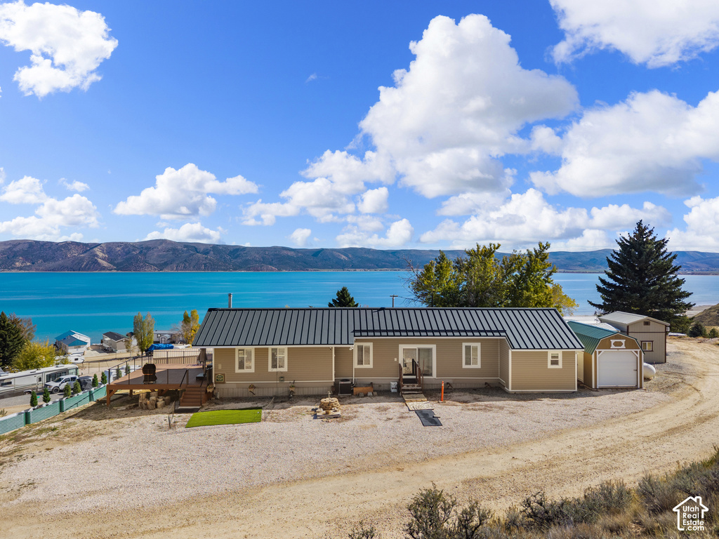 3211 S PRINCESS WAY photo 2