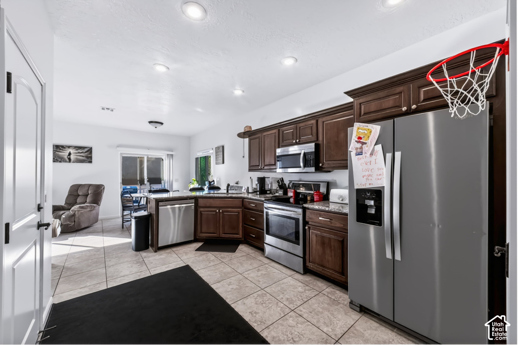 370 W BUENA VISTA BLVD photo 4