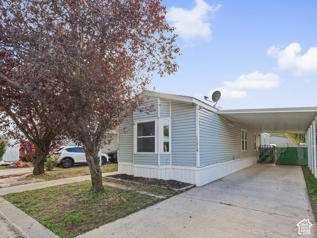 11314 S HIDDEN VALE E LN photo 3