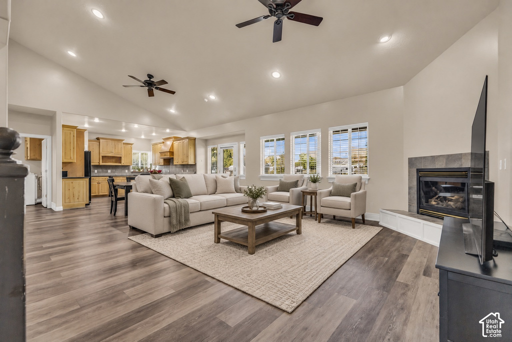 1797 LAKE VIEW photo 2