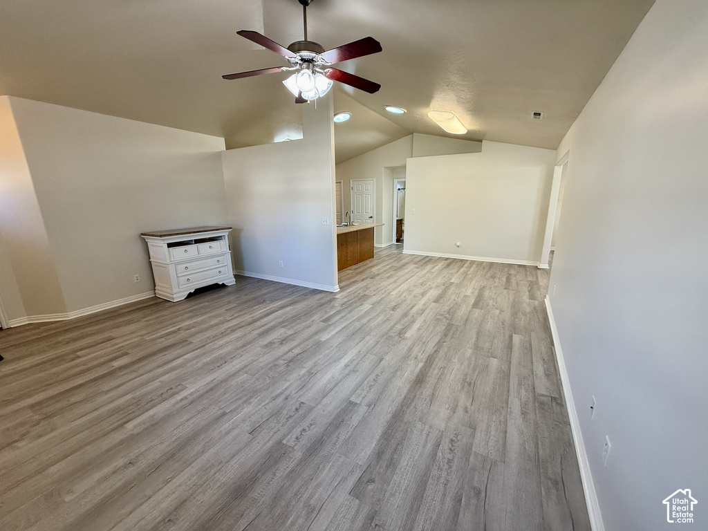169 W 2050 N photo 3