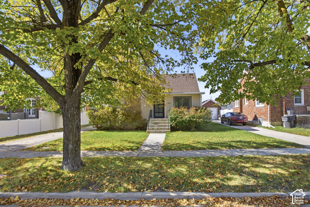 353 N 100 E photo 3