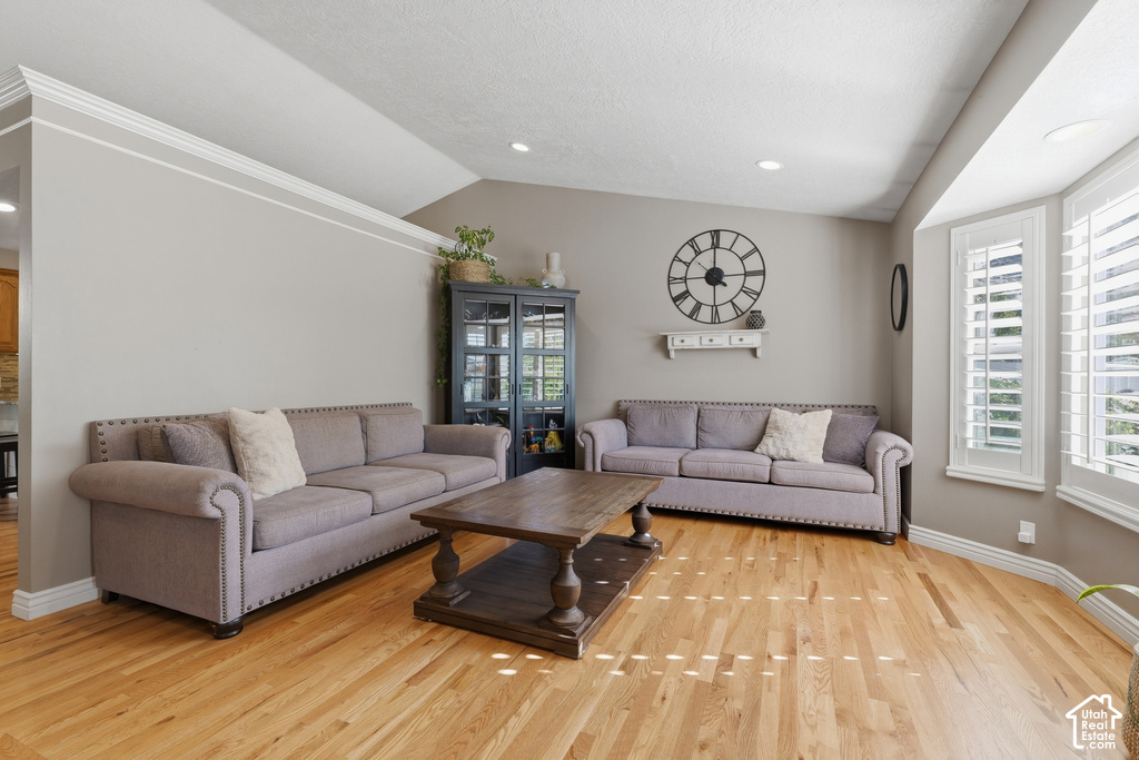 477 E 1050 N photo 5
