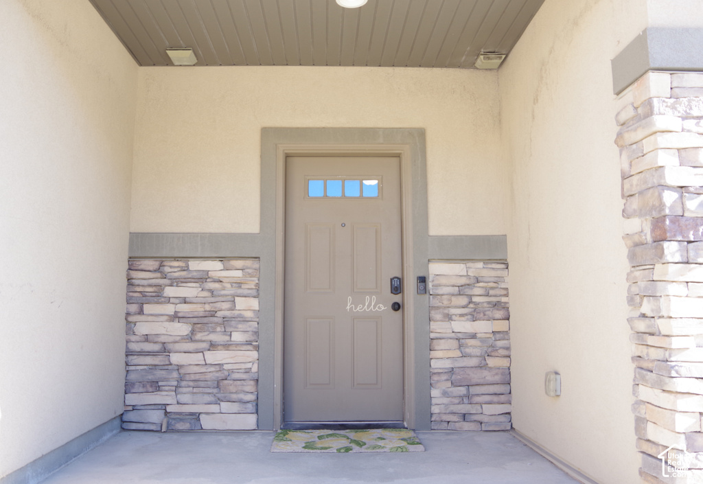 1276 N BAYCREST DR photo 2