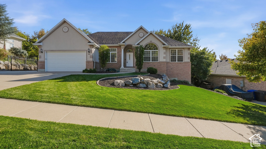 161 SHANNON DR photo 4