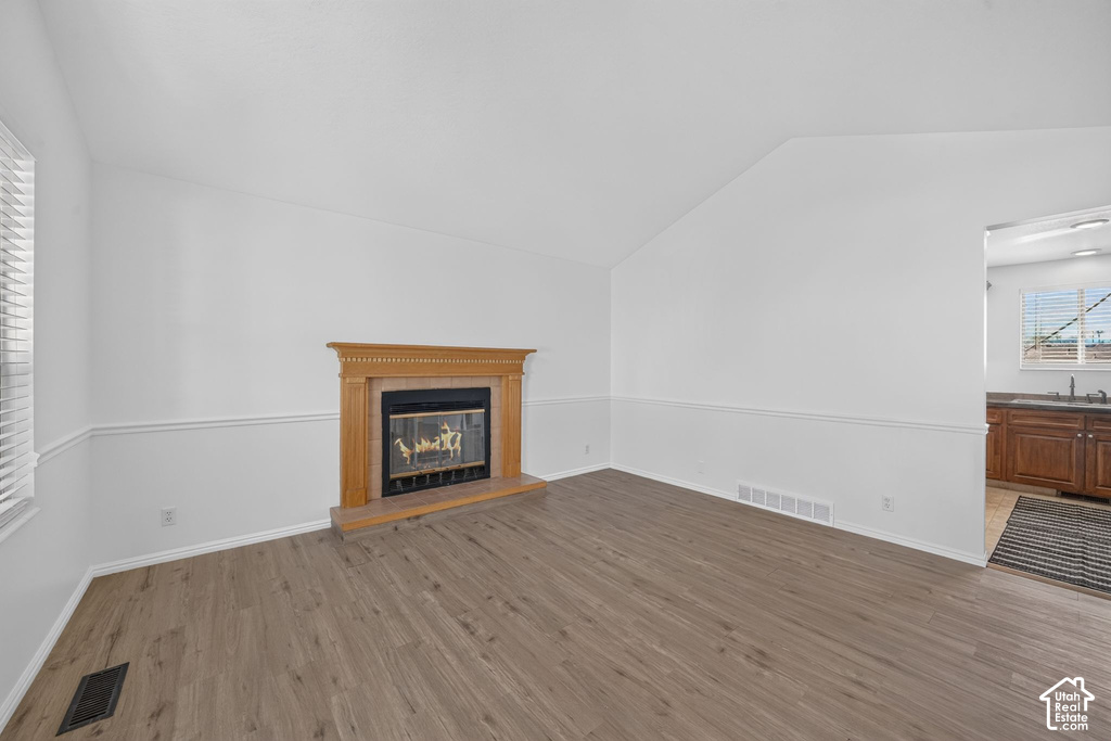 121 W MAGIC DR photo 5