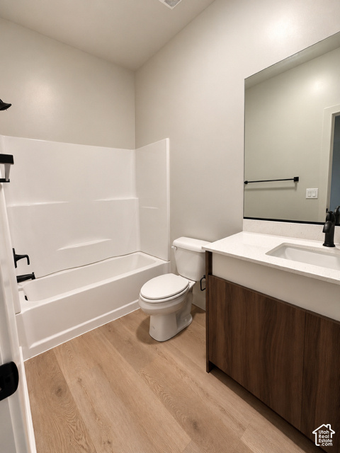 555 N 730 W photo 5