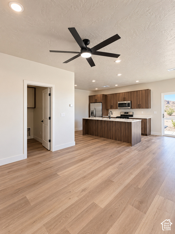 568 N 730 W photo 2