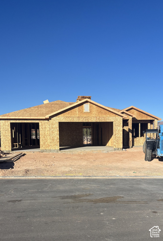 594 N SILVER CLIFFS DR photo 2