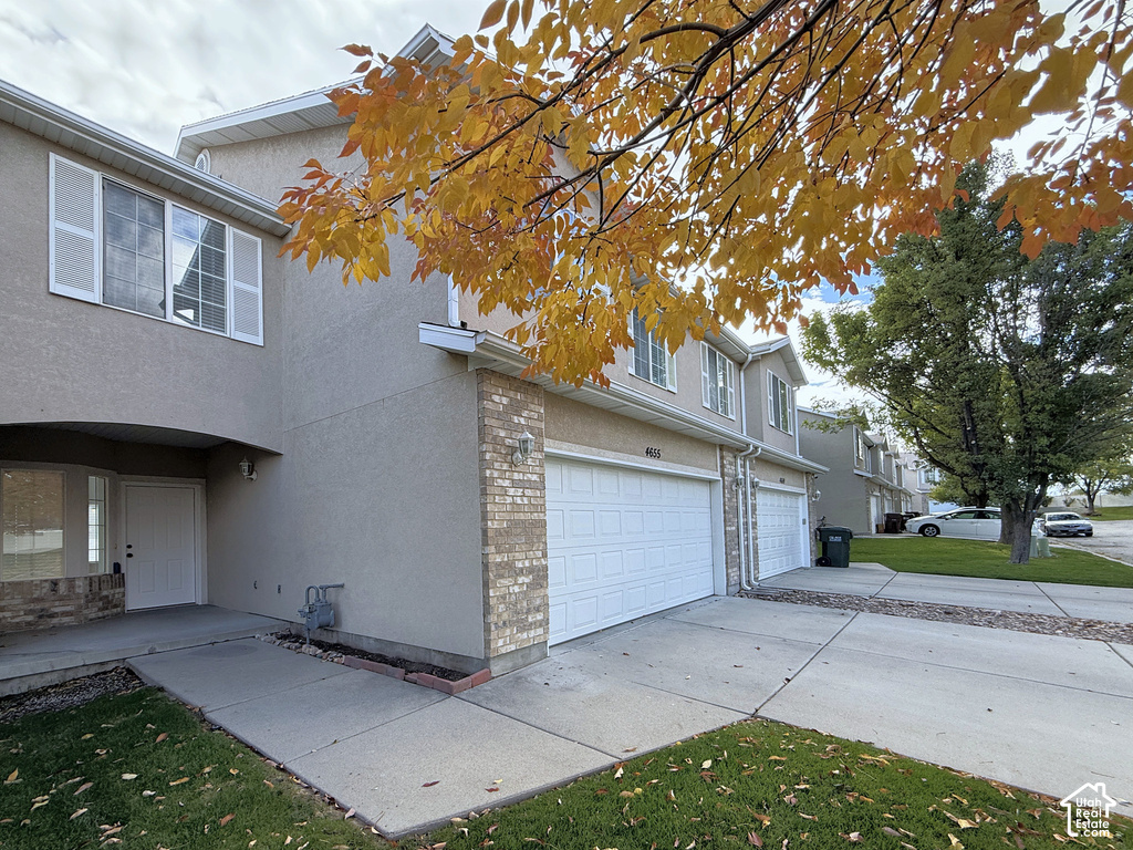 4655 S PAGENTRY PL photo 3