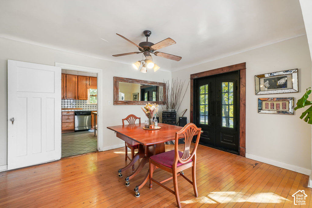 3421 S CREEK PARK E CT photo 4