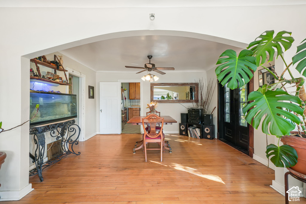 3421 S CREEK PARK E CT photo 5
