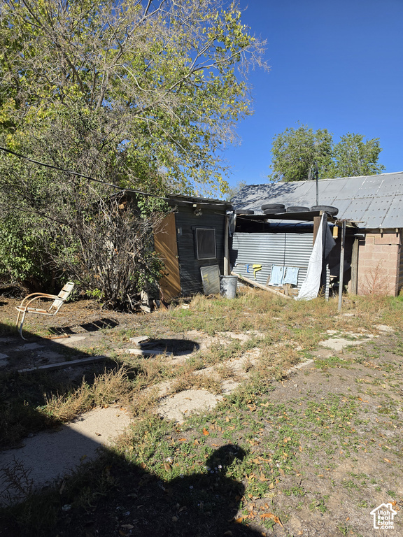 47 E 100 S photo 4