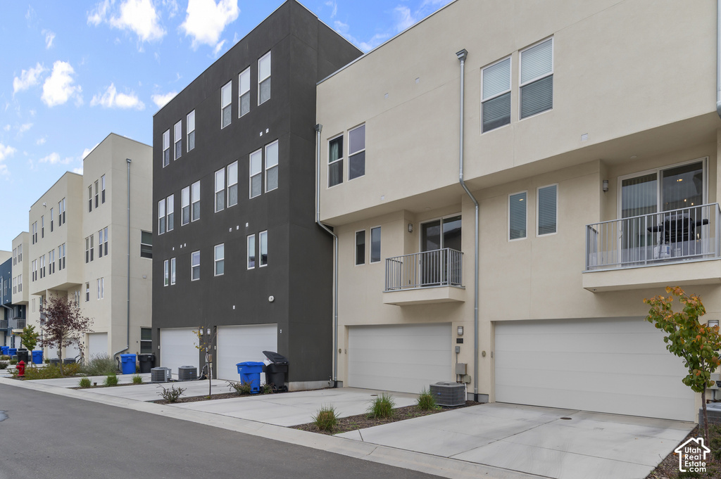 565 N 1400 W photo 5