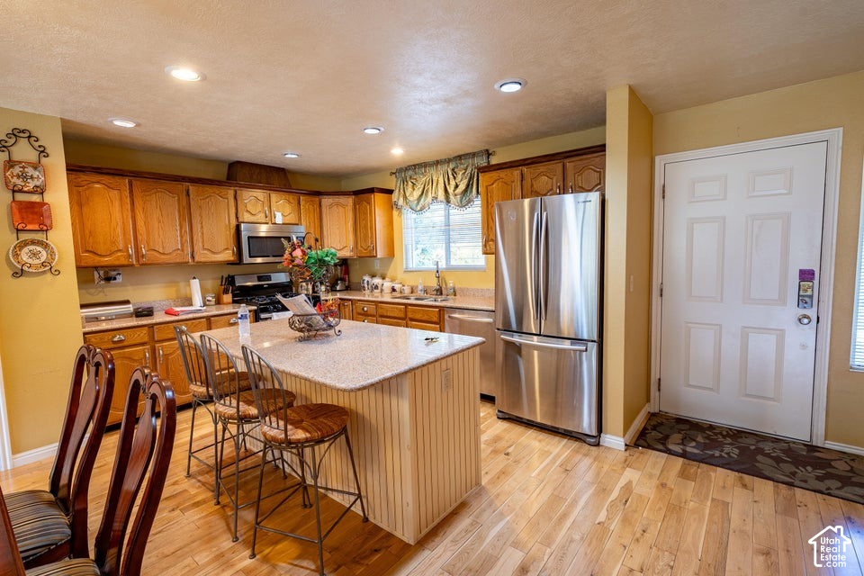 878 E MOUNTAIN VIEW DR photo 4