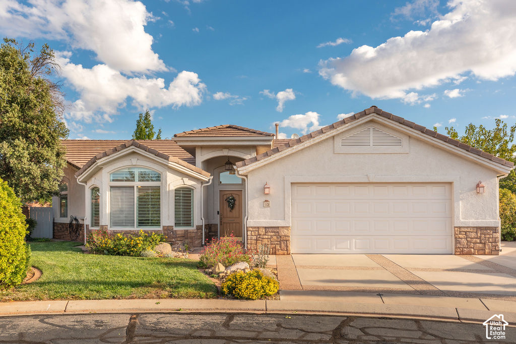 14 N TUACAHN DR photo 4
