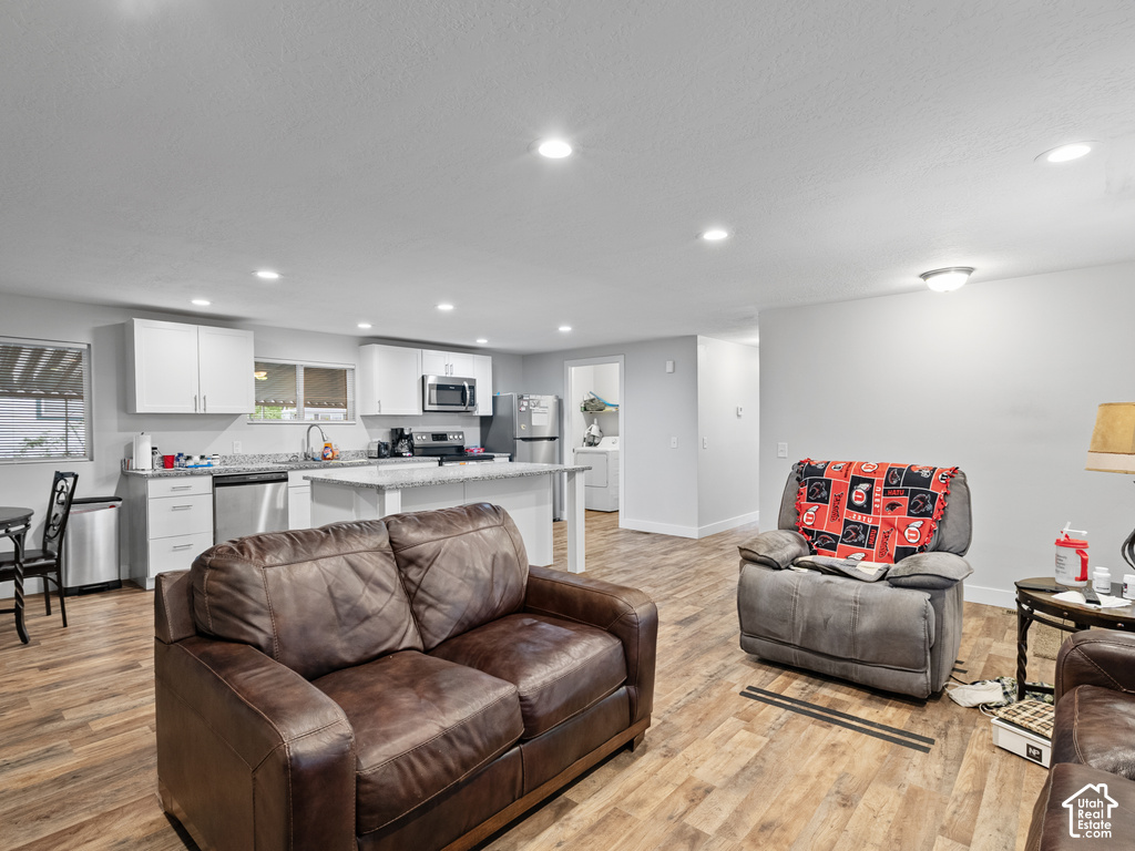 779 W MONTE BELLA photo 5