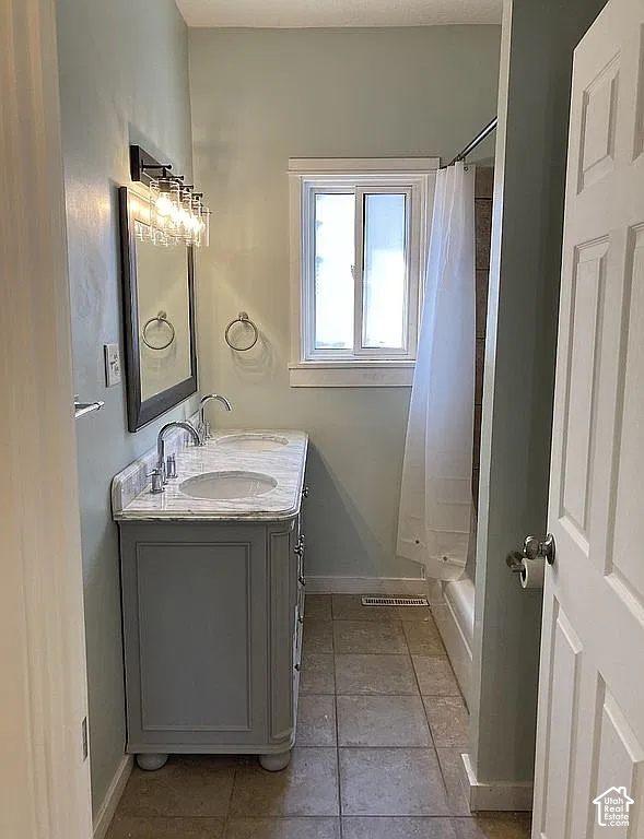 348 PARRY ST photo 5