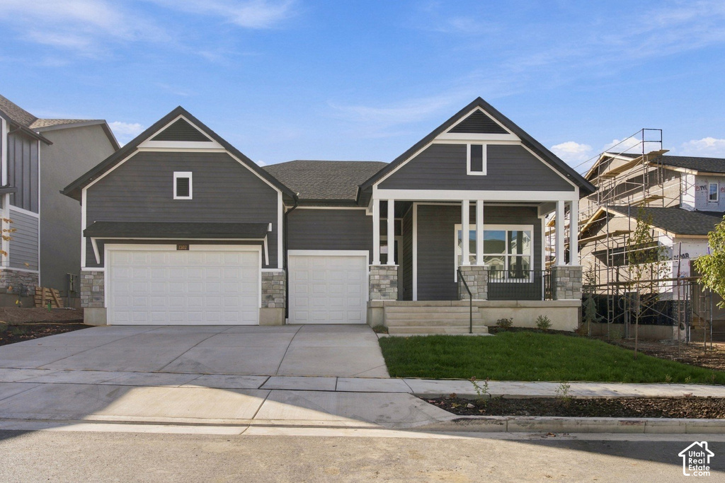 1232 E AMARYLLIS WAY photo 2