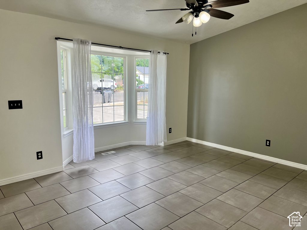 731 N 280 W photo 4