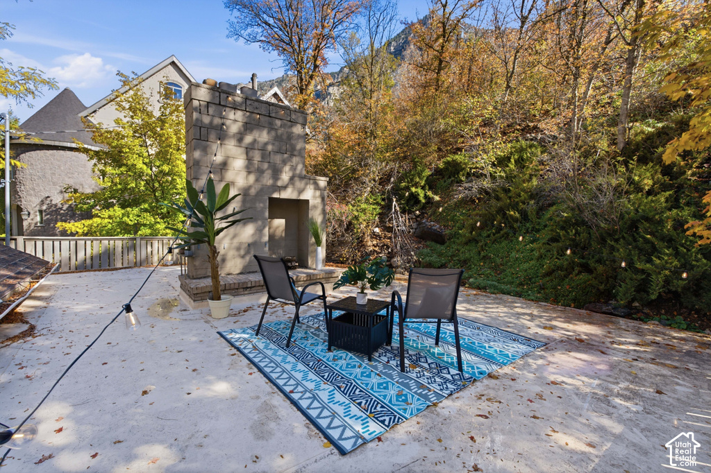 1508 SPRINGDELL E CIR photo 3