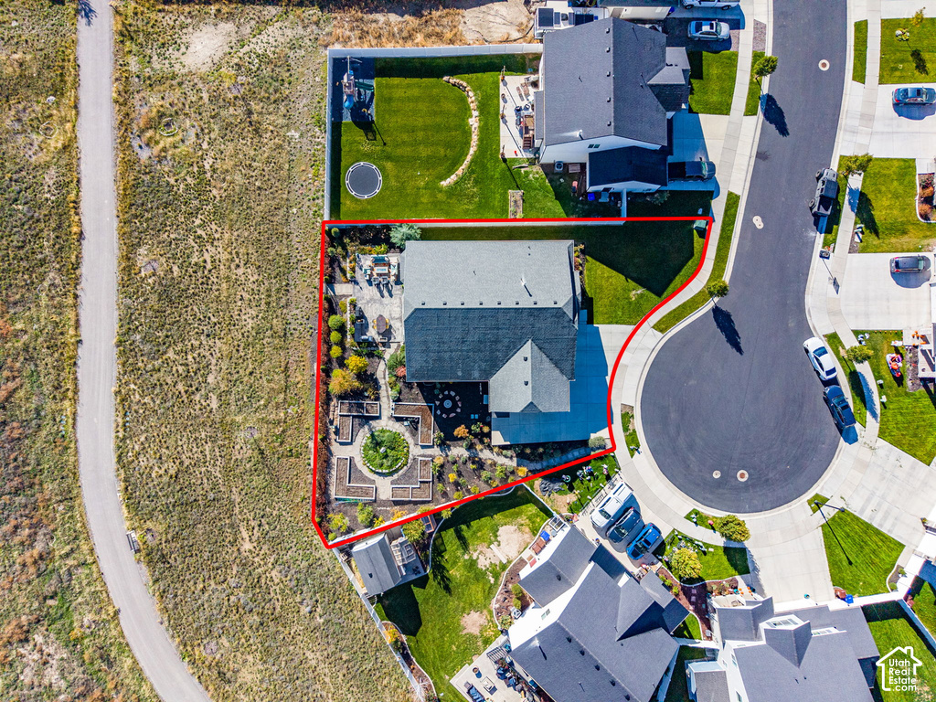 8456 N ORRIN CIR photo 4