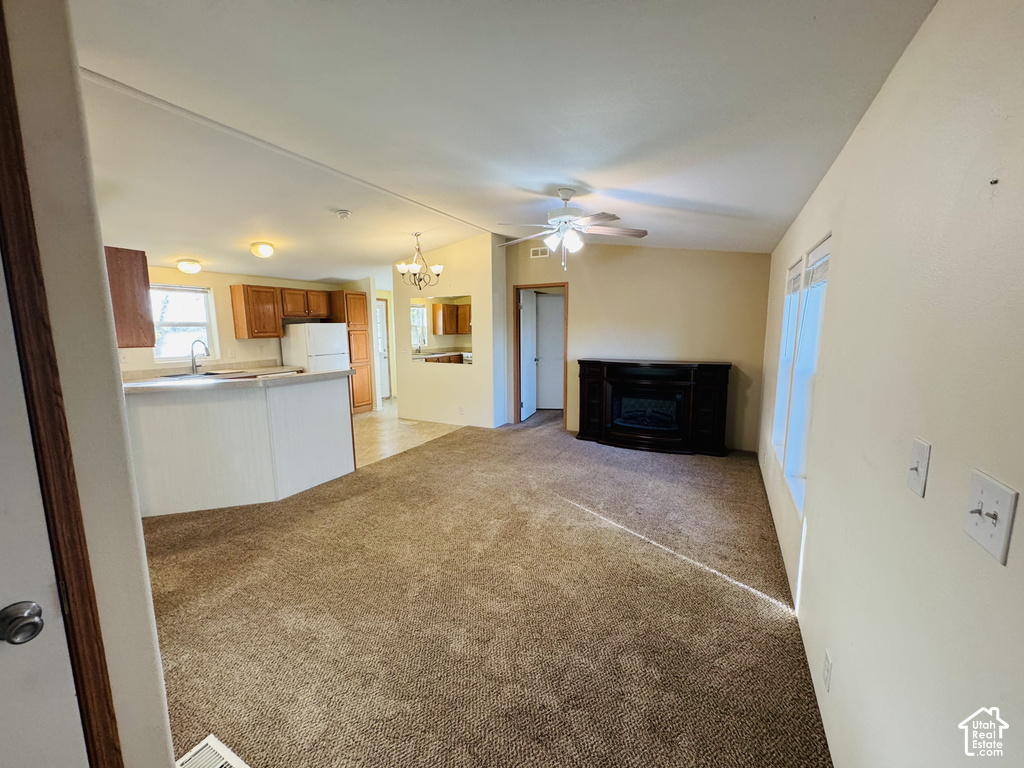 250 N 400 E photo 3