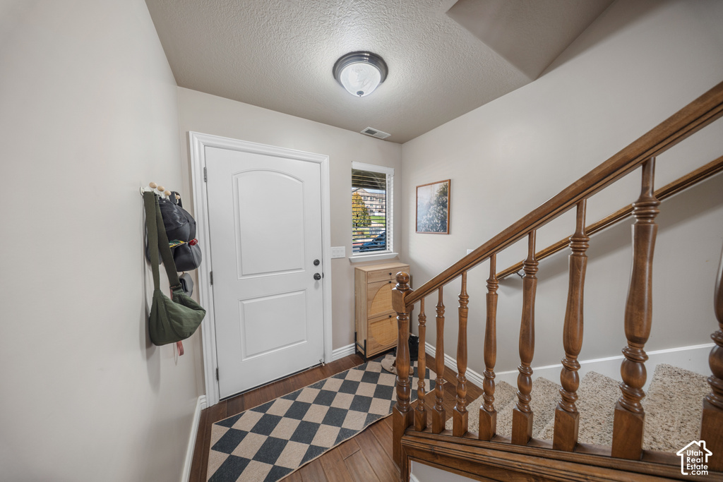 1788 E WHITETAIL WAY photo 4