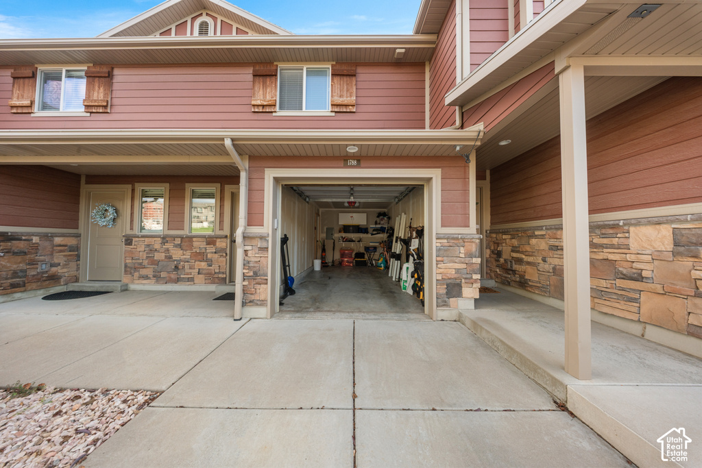1788 E WHITETAIL WAY photo 3