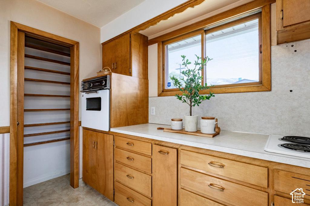1165 N 200 W photo 5
