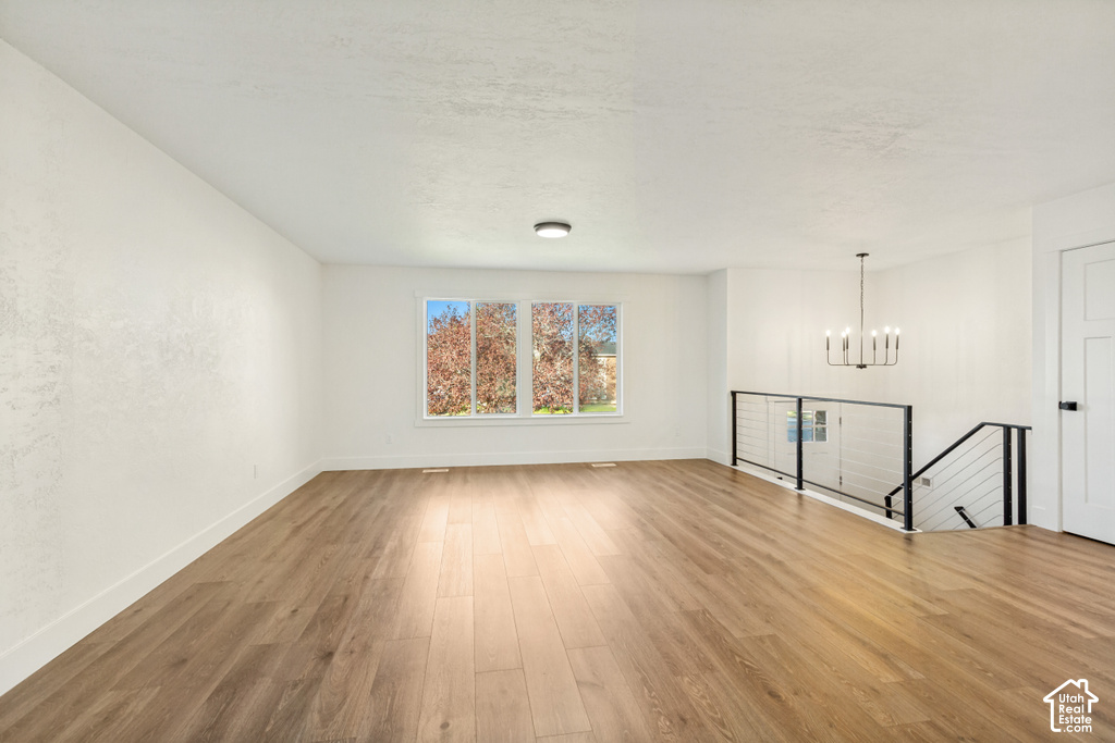 5568 S 3925 W photo 3