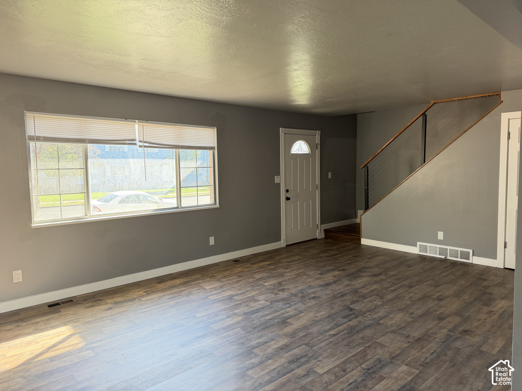 2760 S CENTERBROOK photo 4