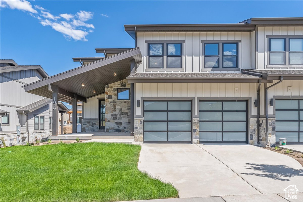 1059 W ELAND CIR photo 2