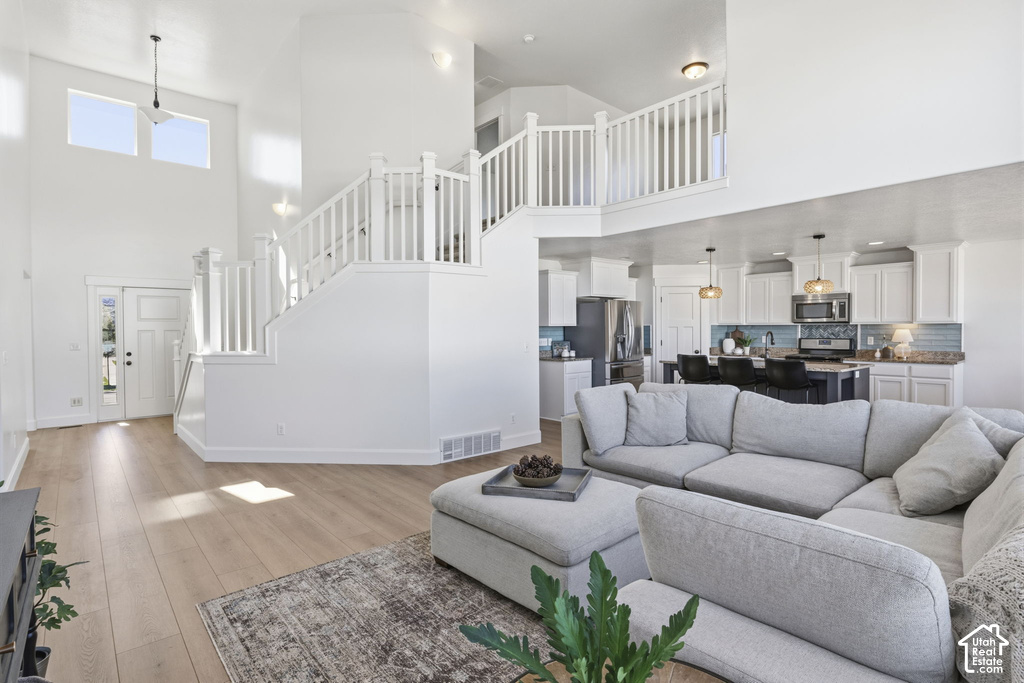 7506 W DESERT BRUMBY photo 4