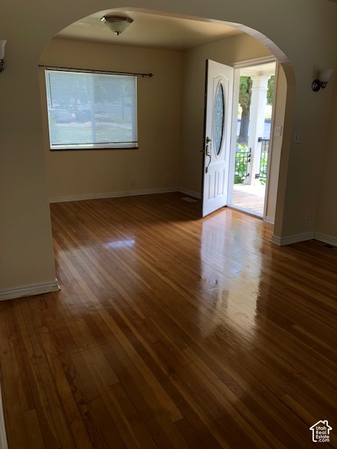247 E 300 N photo 3