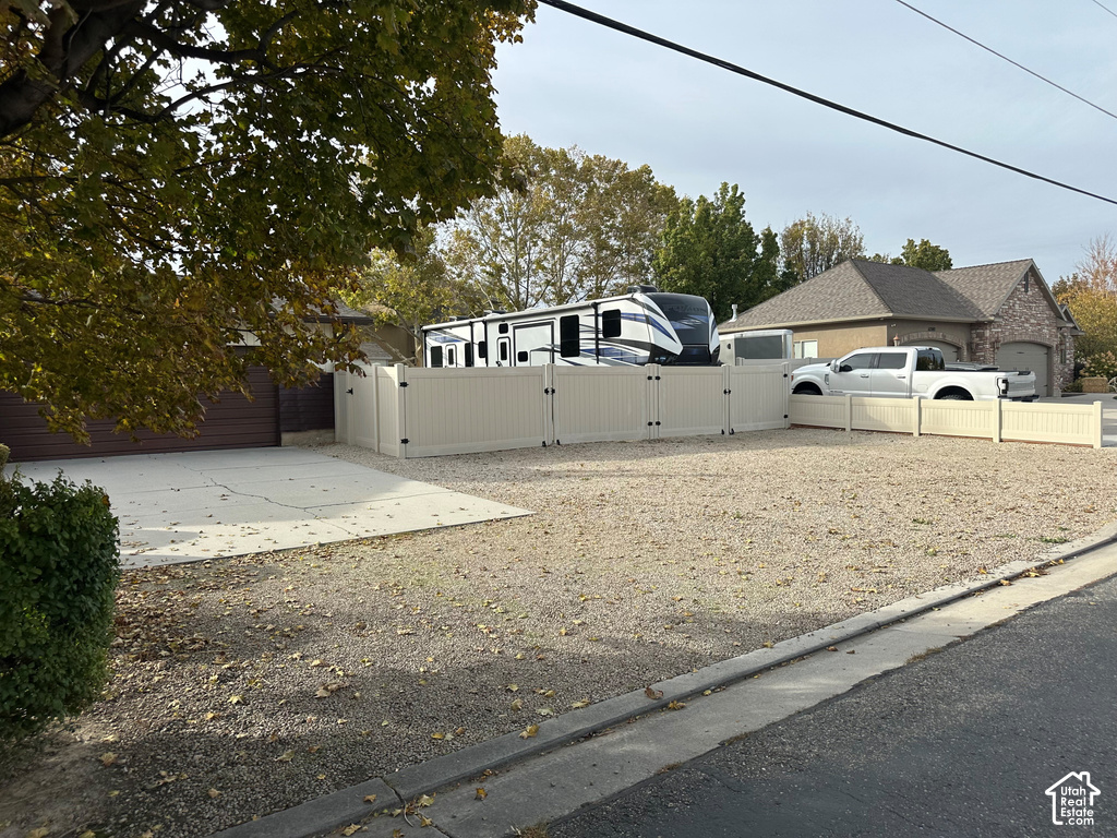 11220 S LUCAS W LN photo 3