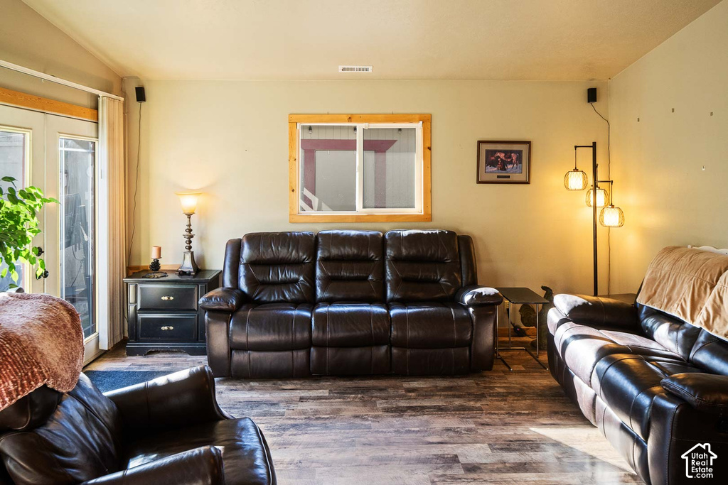 2934 N CANYON RD photo 5
