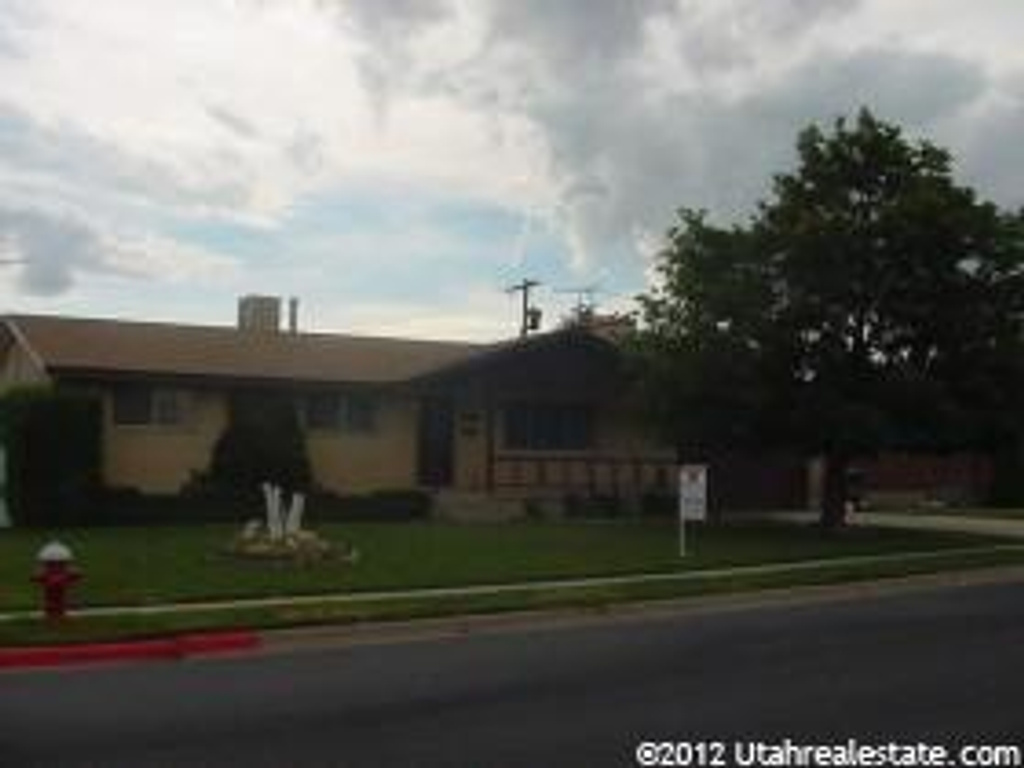 5128 S 2400 W, Roy, UT 84067