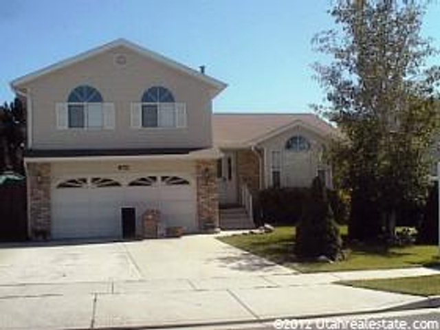 972 Dry Gulch Rd, Sandy, UT 84094