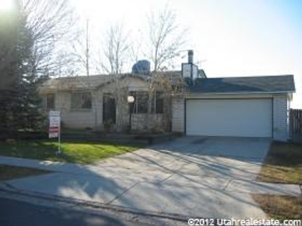 11228 S 1330 E, Sandy, UT 84092