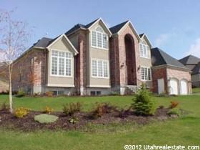 1150 Eaglewood Loop, North Salt Lake, UT 84054